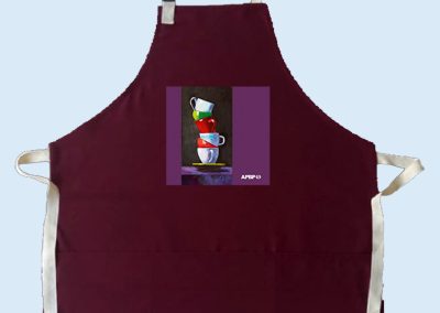 DELANTAL JUEGO DE TAZAS
